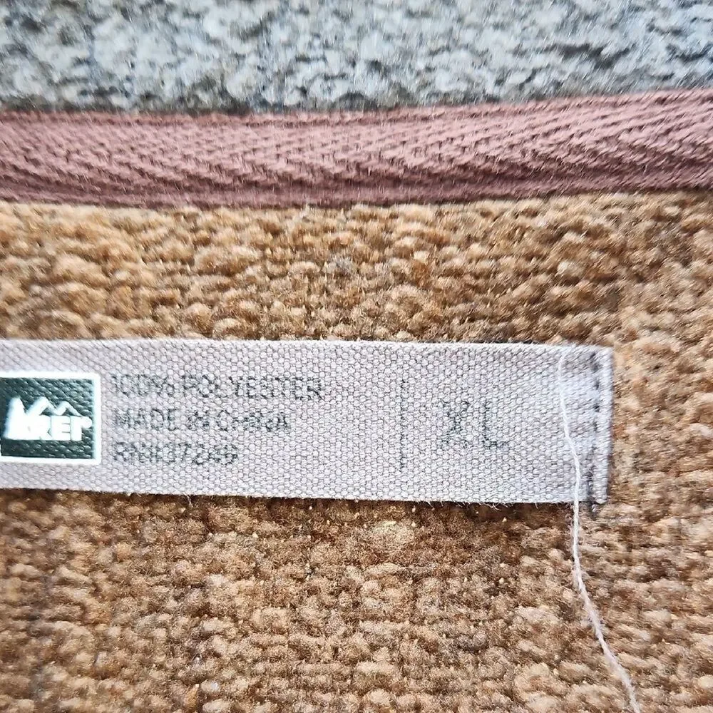 REI Men's XL Tan Zip-Up casual Sweater